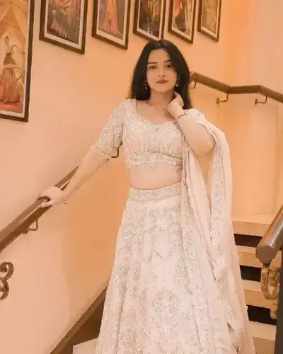 Escort Paithan